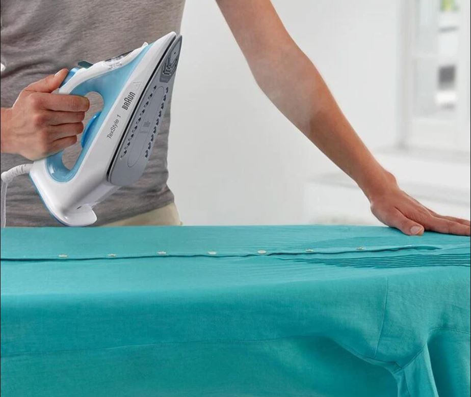 Braun SI 1050 TexStyle 1 Steam Iron Blue/White